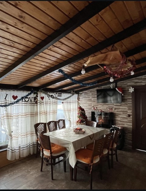 Вила под наем Доспат